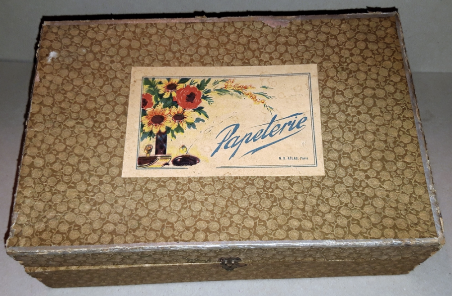 couvercle-coffret-chromolithographie boîte aux lettres